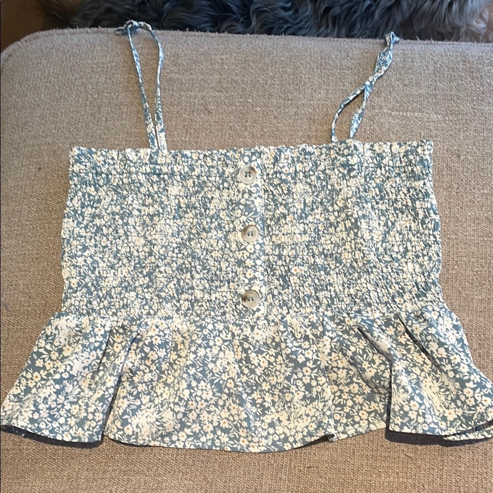 Cream and Green Sleeveless Peplum Camisole